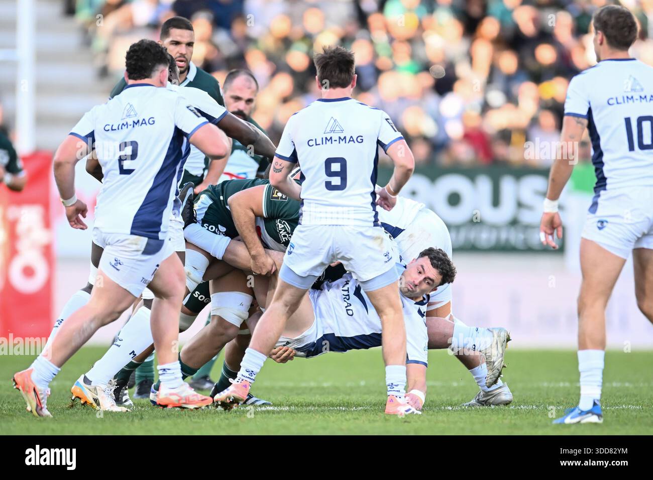 Tom Banks of Montpellier Herault Rugby during the Top 14 match between ...