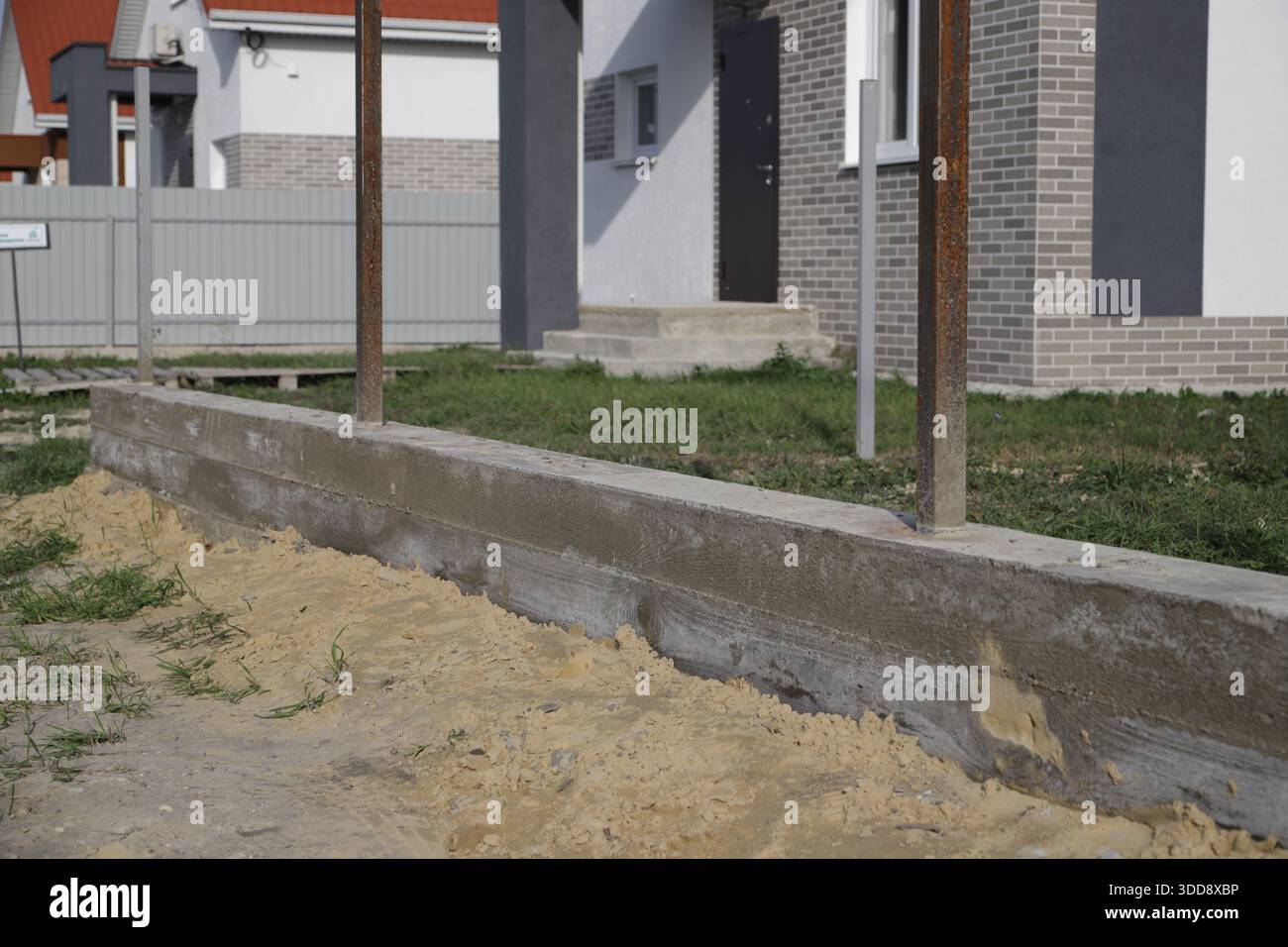 Concrete foundation repair hi-res stock photography and images - Alamy