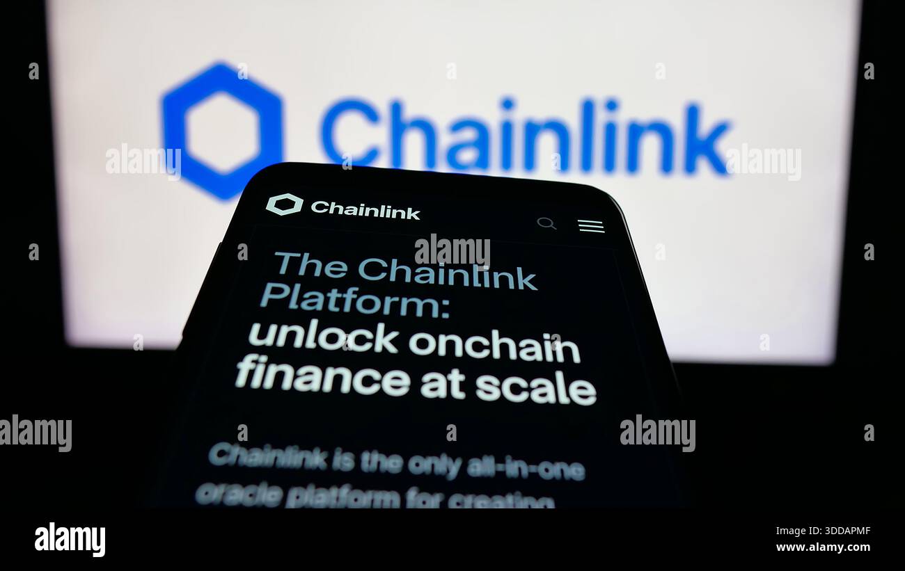 Chainlink logo hi-res stock photography and images - Alamy