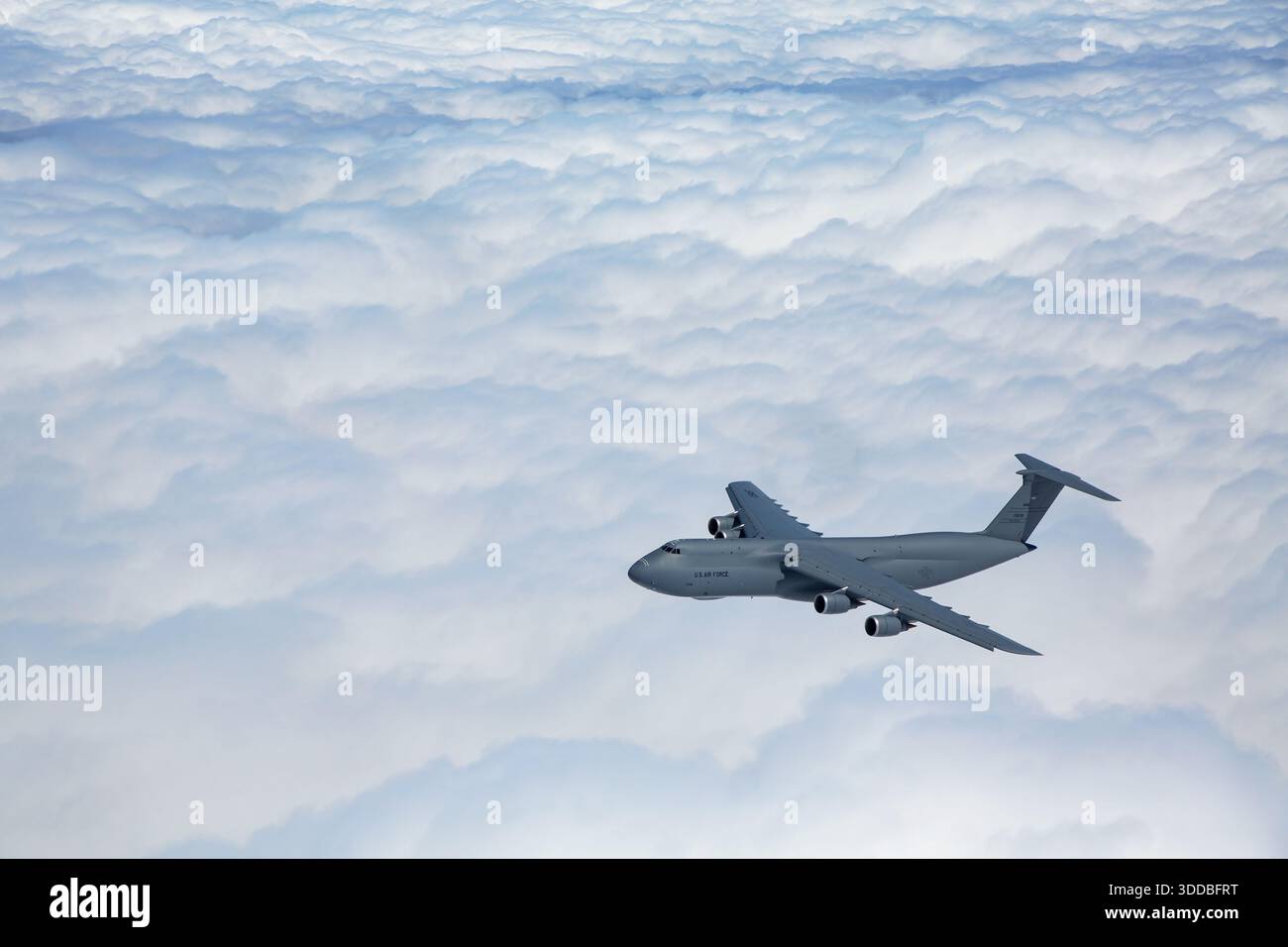 5 Galaxy Rear Ramp The U.S. Air Force Lockheed C-5 Galaxy, C-5M Super Galaxy (L-500 ...