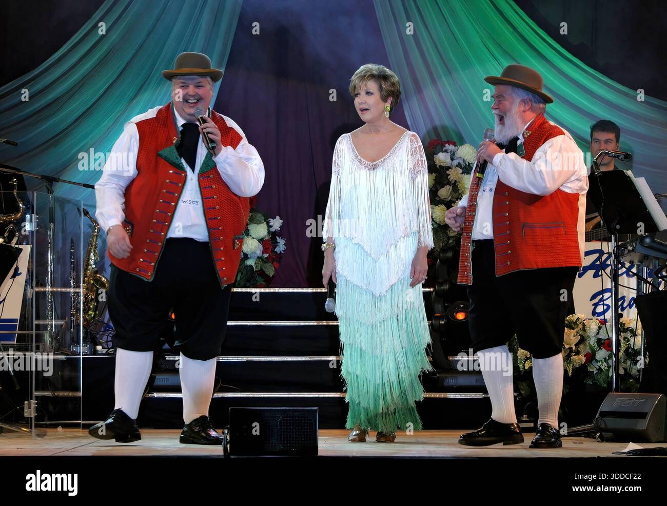 ARCHIV: Wildecker Herzbuben Wilfried Gliem und Wolfgang Schwalm ...