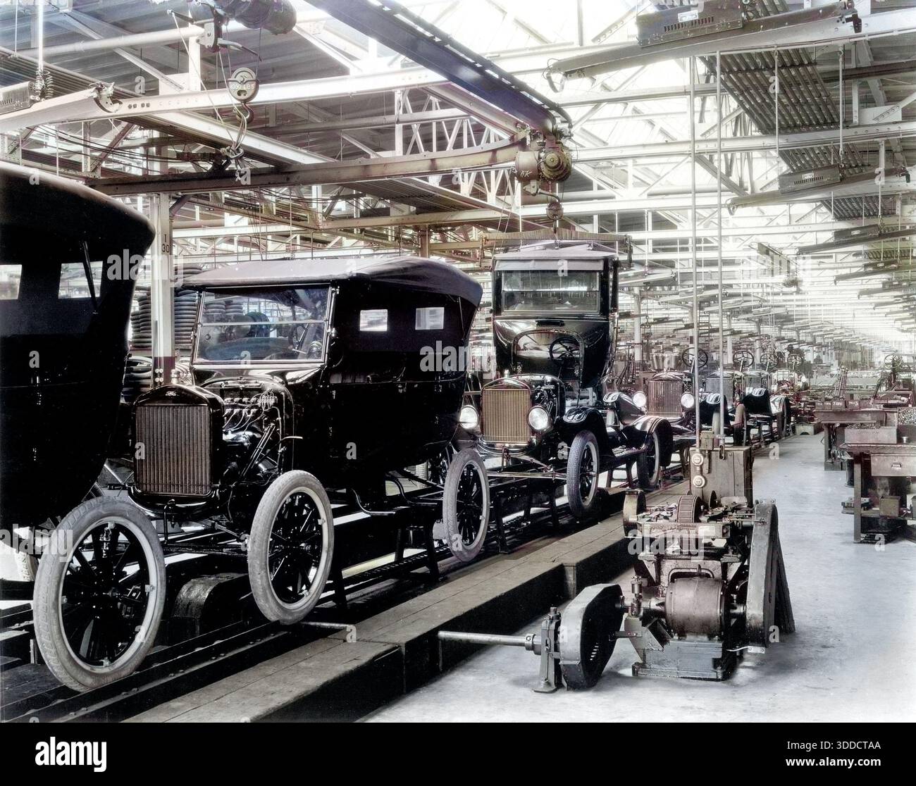 Ford Model T Assembly Line, 1920s Stock Photo