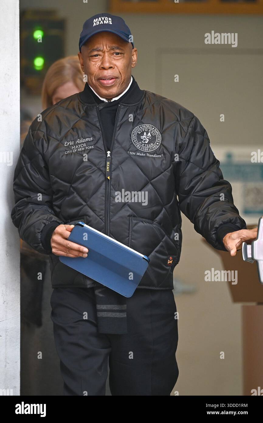 Outgoing New York City Mayor Eric Adams arrives at a press briefing ...