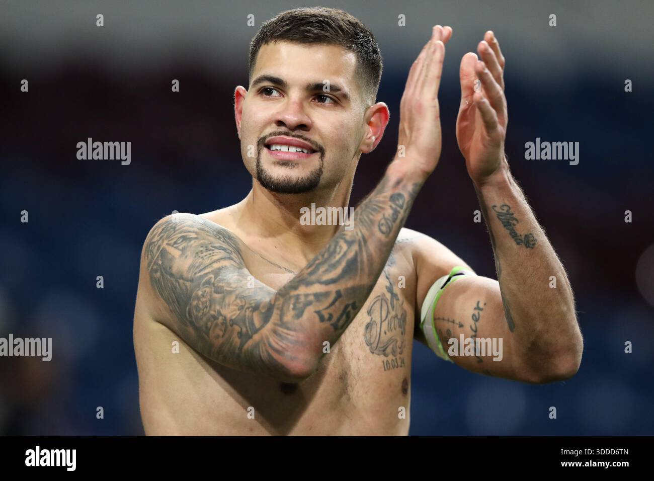 Bruno Guimaraes Of Newcastle United Celebrates 1 3 Win After The bruno-guimaraes-of-newcastle-united-celebrates-1-3-win-after-the
