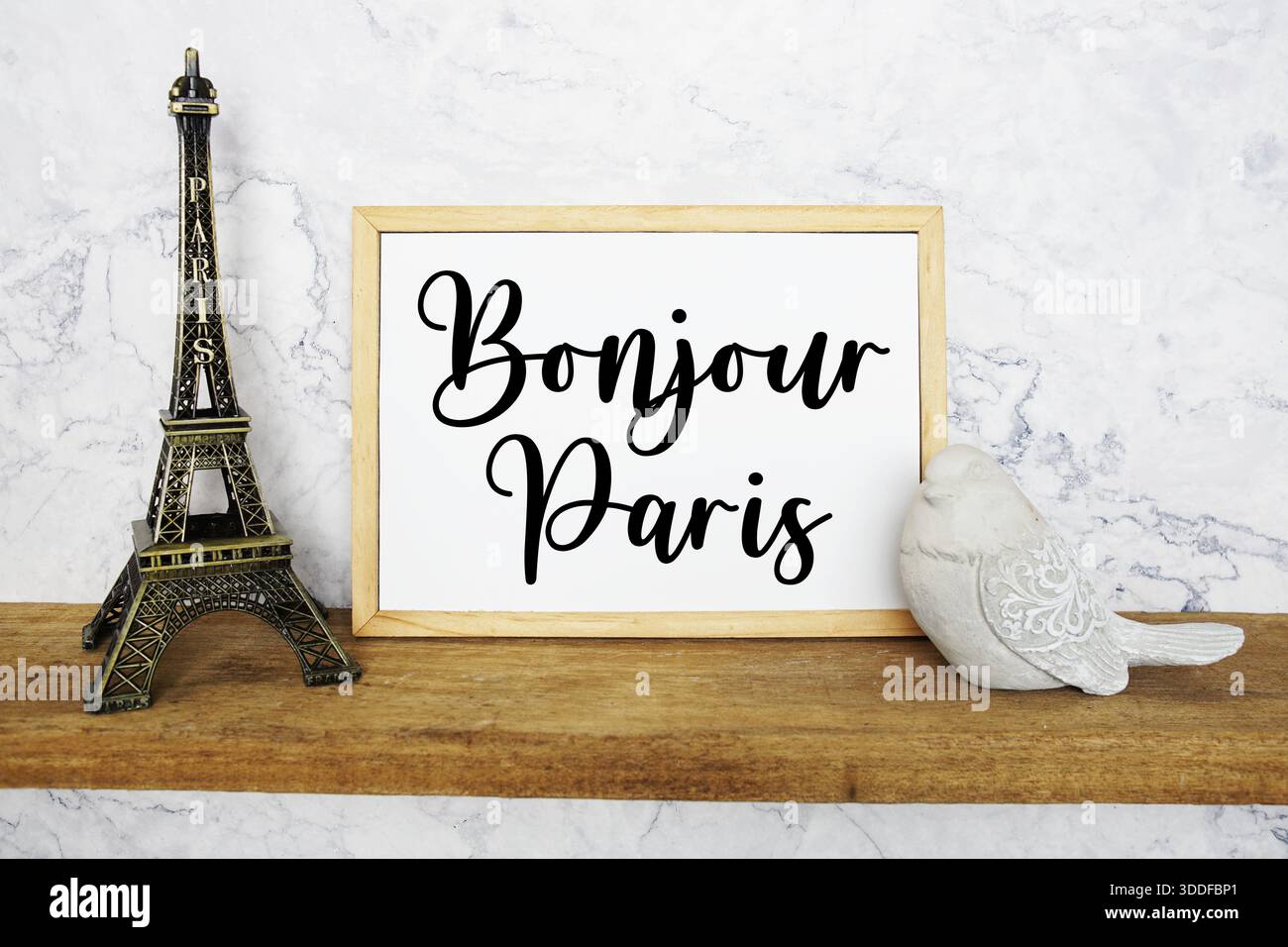 Bonjour paris hi-res stock photography and images - Alamy