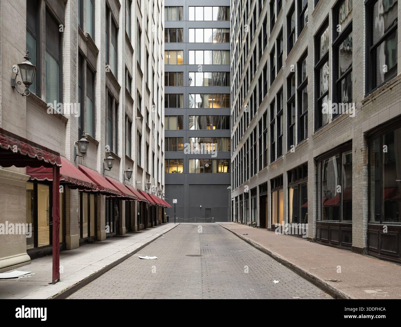 Alley in downtown Chicago Stock Photo