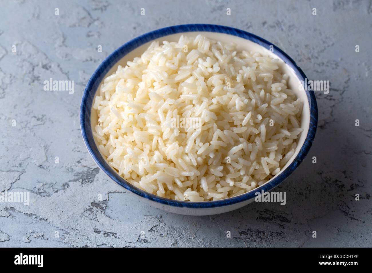Boiled rice, jasmine rice with pilaf Stock Photo - Alamy