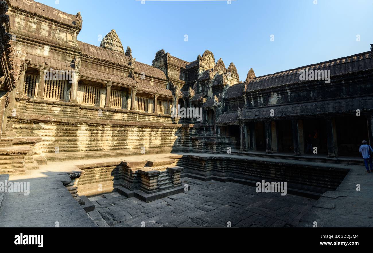 Curated visual reference: Complex Layered Design Hi Res Stock Photography And Images Photo Inspiration