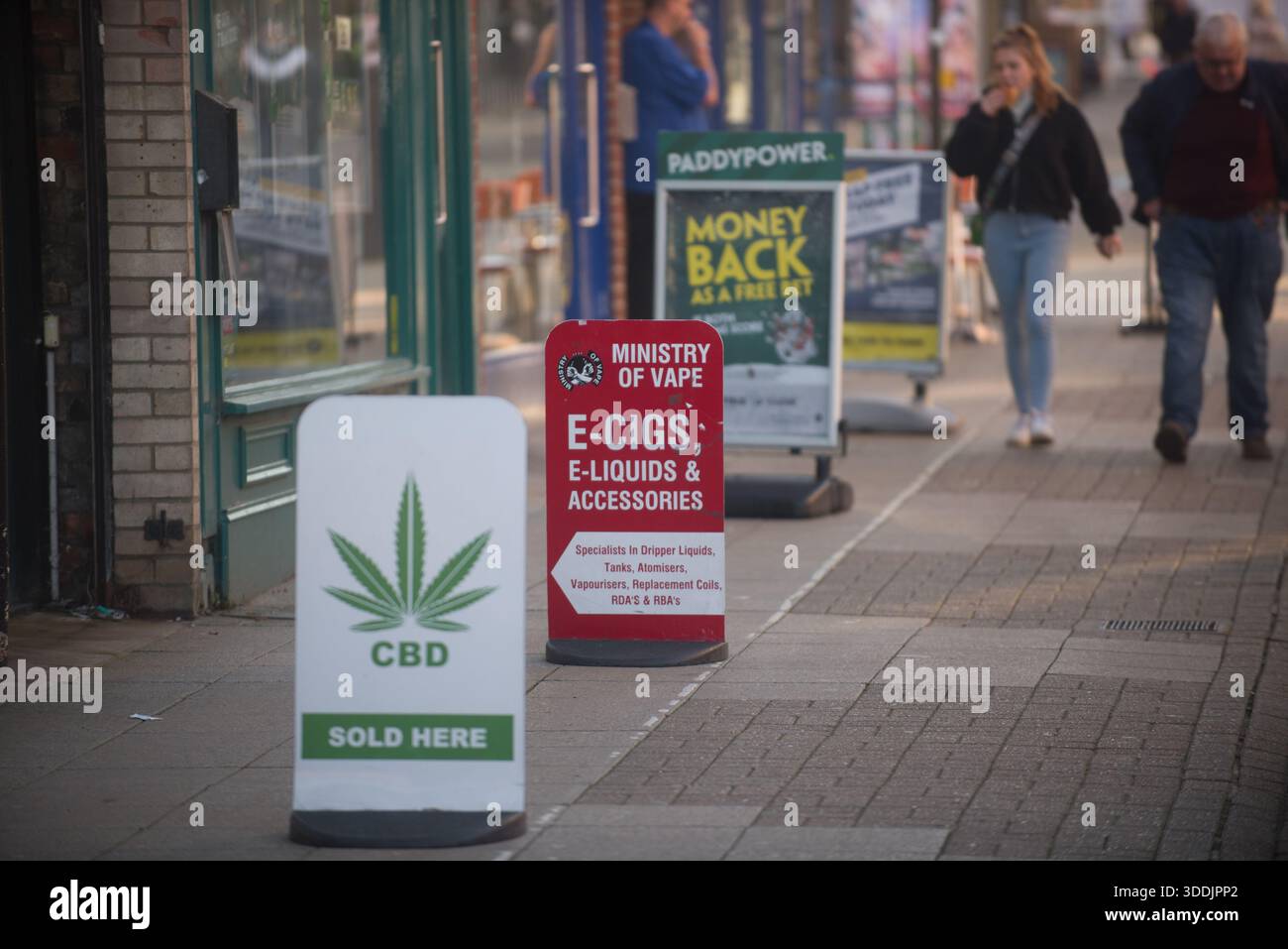 vape liquid lemon and lime UK Vaping Industry Sounds Alarm Over Rising Youth Smoking Rates main image 0