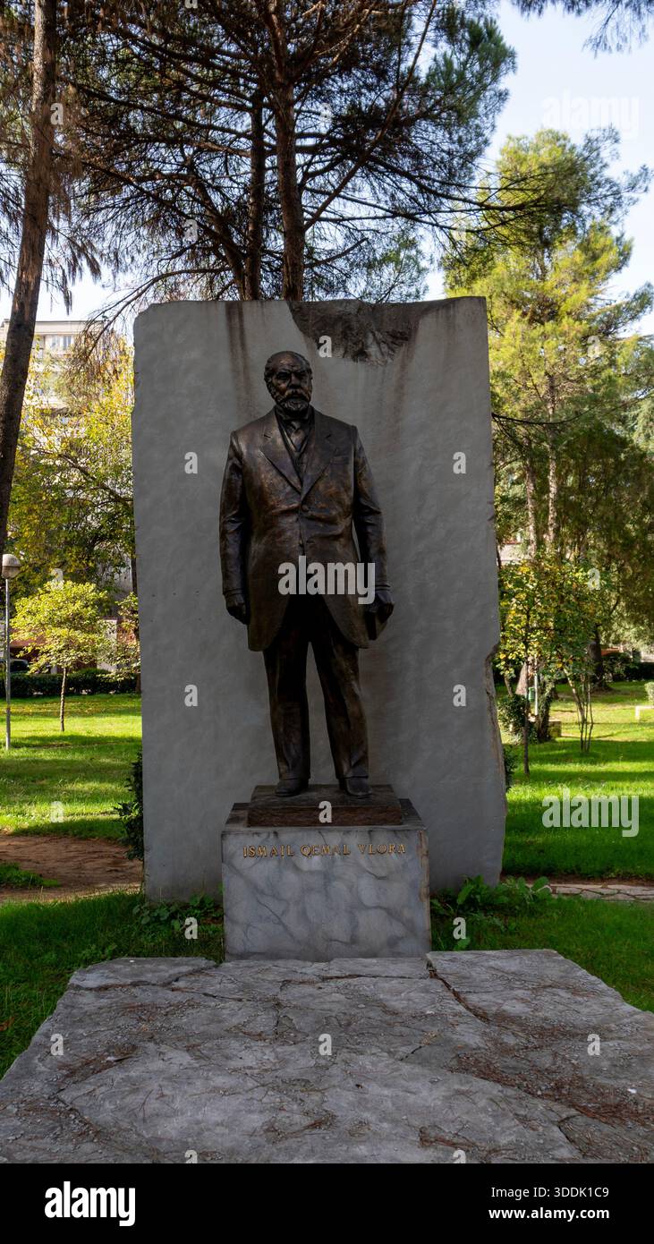 A 9:16 Portrait image of a staue of Ismail Qemali, the first leader of Albania, in a park in Tirana, Albania - Stock Image