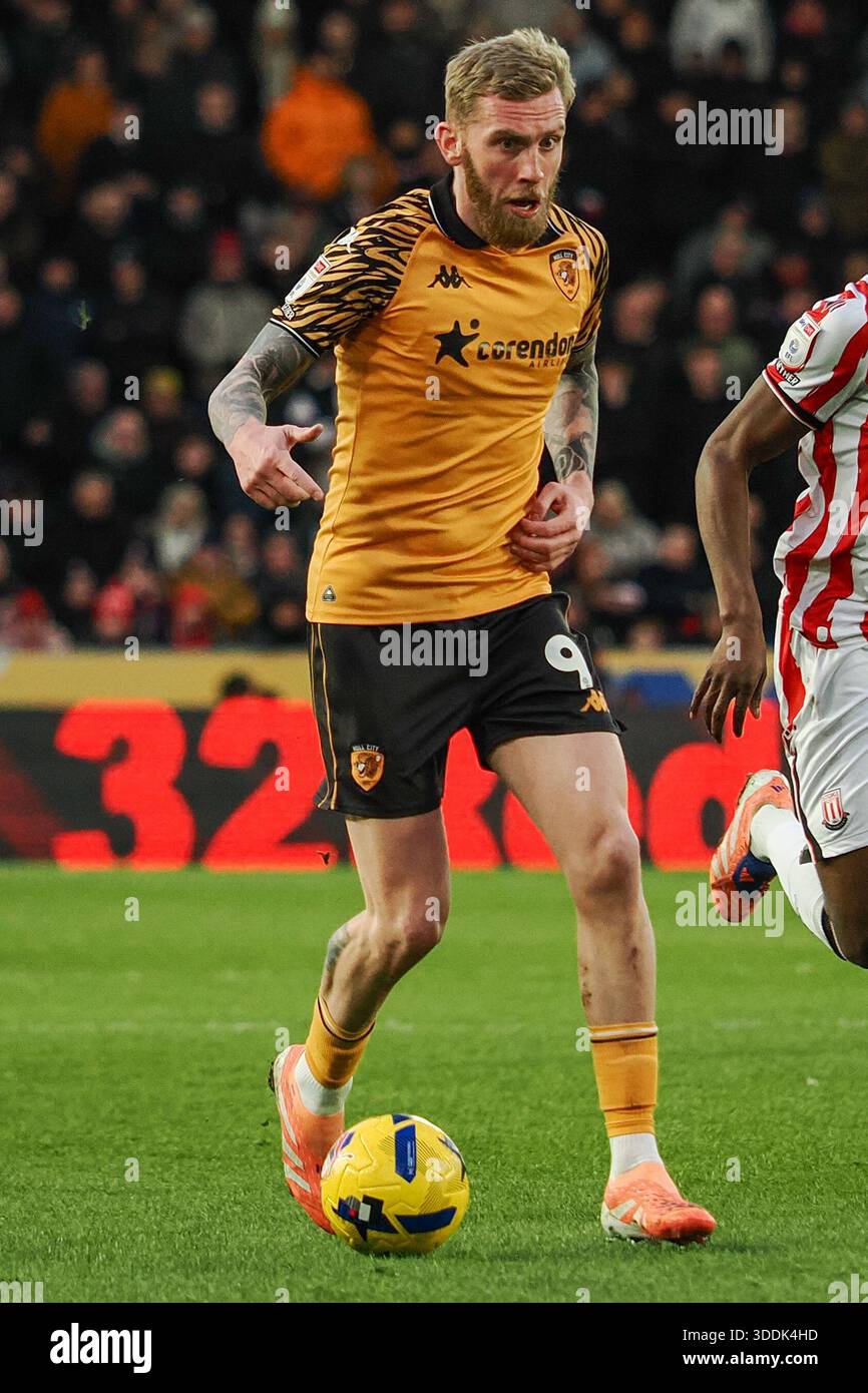 hull-united-kingdom-1-january-2026-pictured-left-to-right-oli
