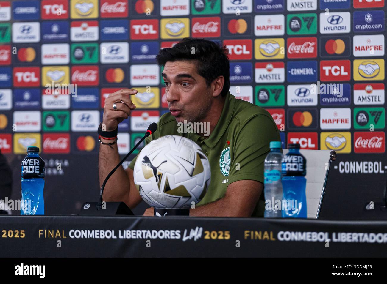 Lima, Peru - November 29: SE Palmeiras Head Coach Abel Ferreira attends a  press conference ahead of the 2025 Copa Conmebol Libertadores Final match  be Stock Photo - Alamy