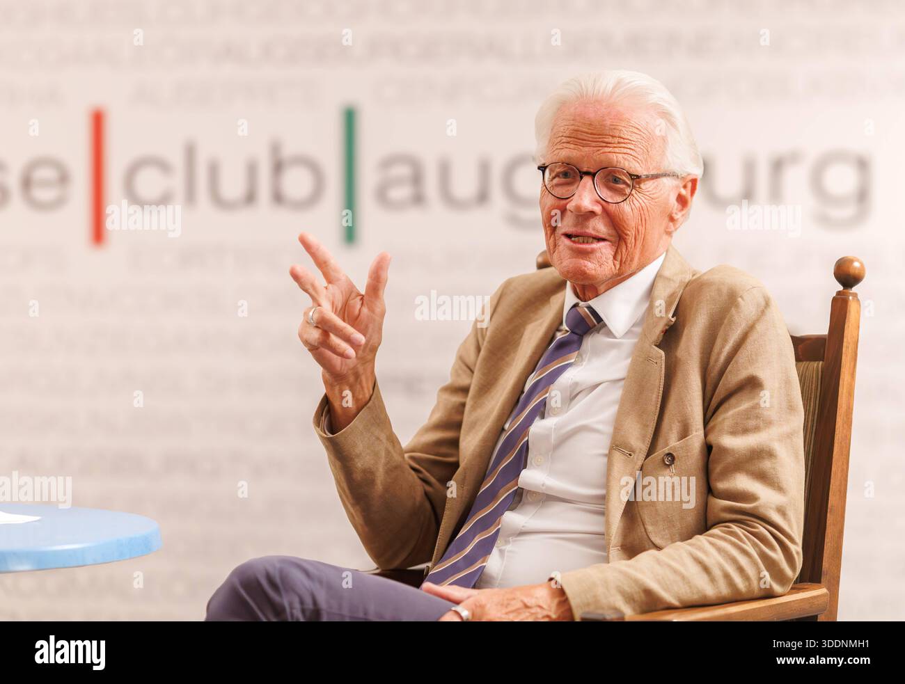Rubach Walter Rubach, Strafverteidiger in Augsburg zu Gast im Presseclub Juli ...