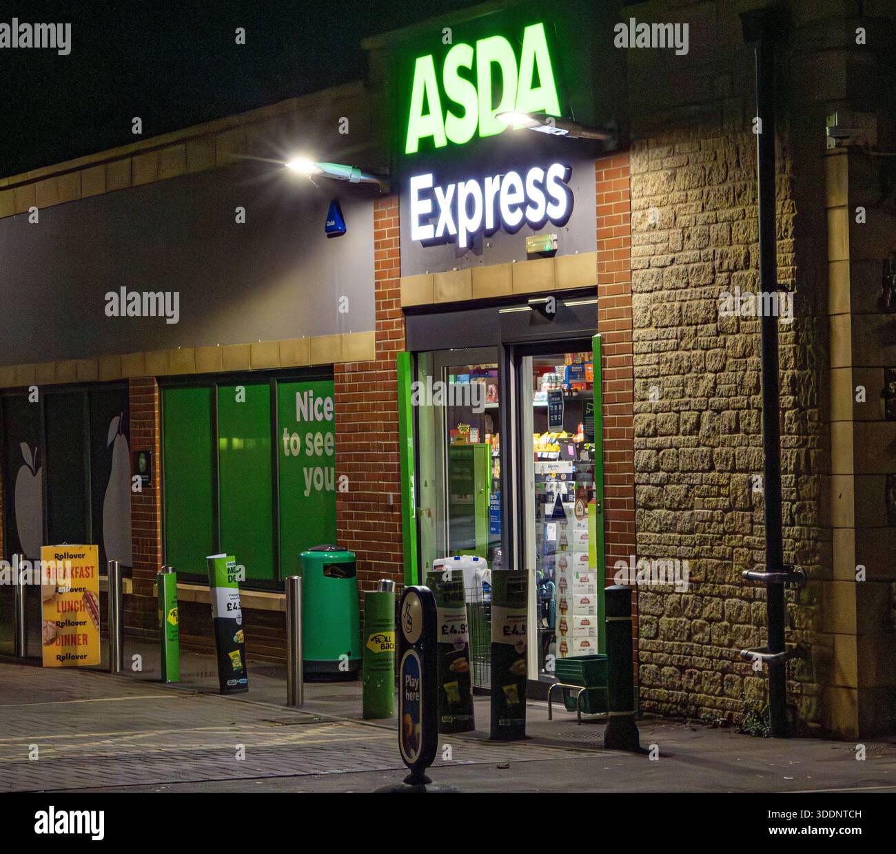 Asda In Store Asda store hi-res stock photography and images - Alamy