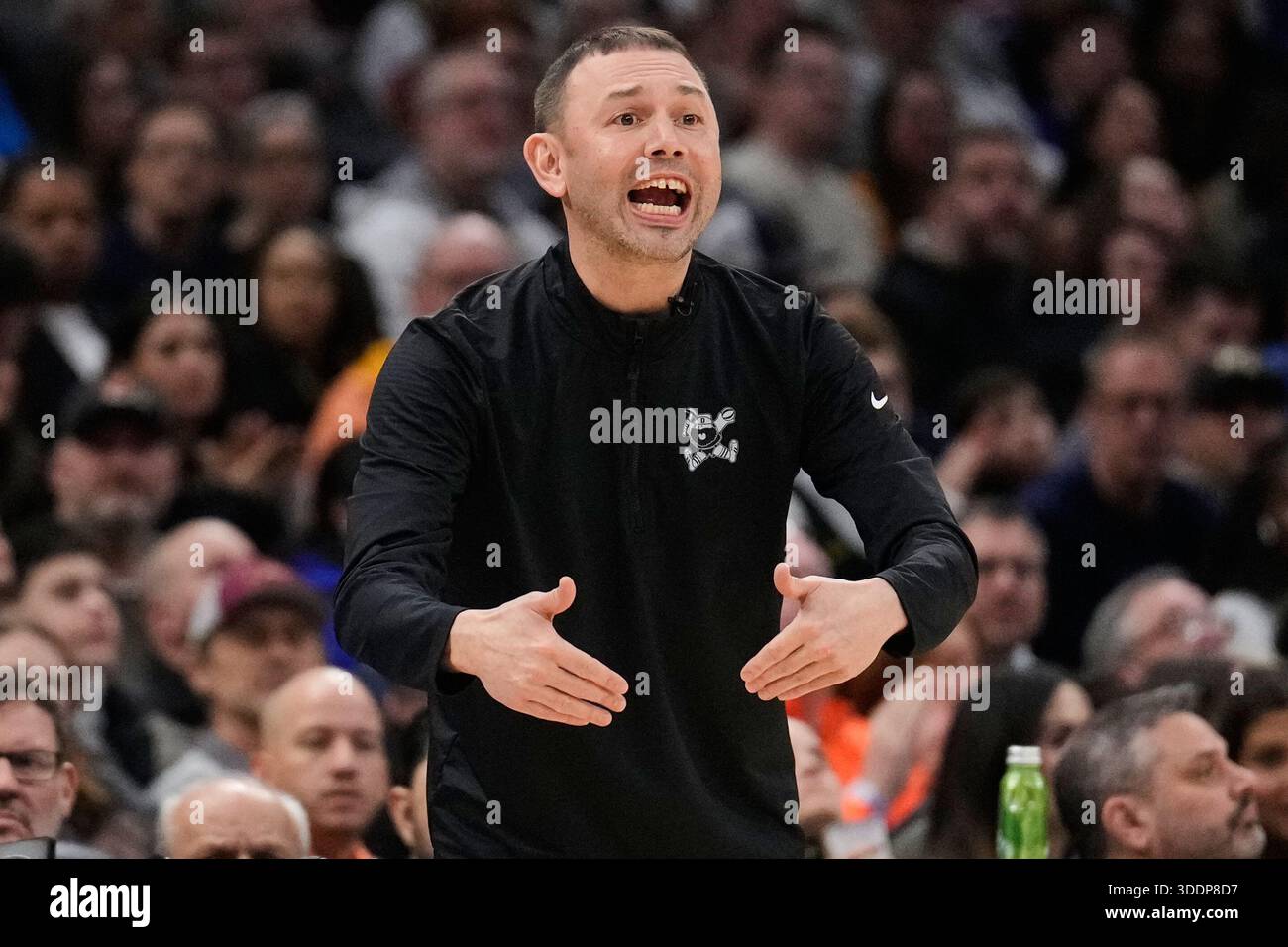 Denver Nuggets head coach David Adelman gestures in the second half of ...