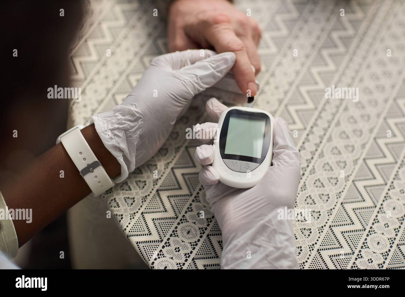 Someone Getting Tested Woman tested healthcare worker hi-res stock photography and images - Alamy