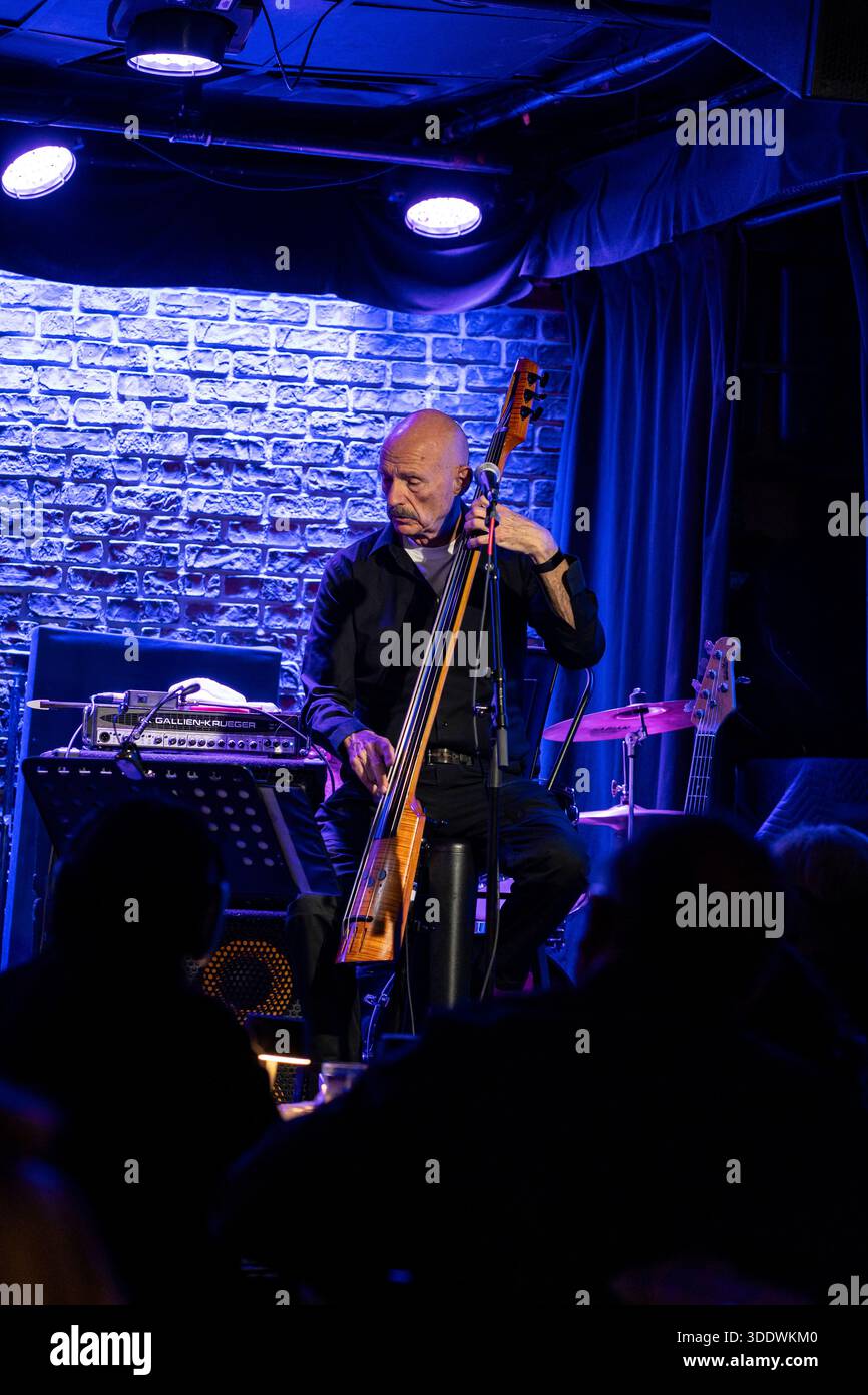 iridium jazz club dress code Iridium Bar