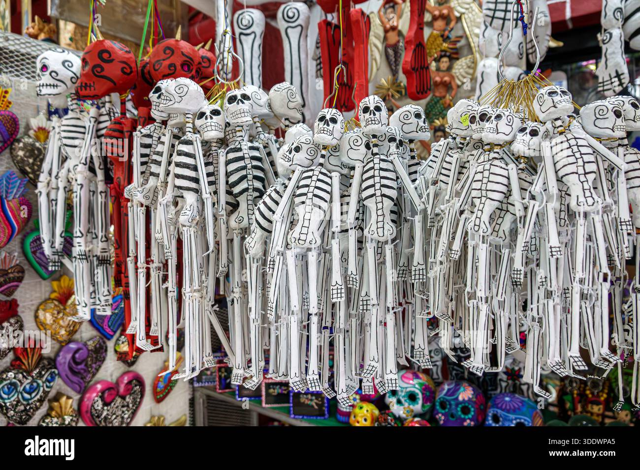 Day of the dead marionette hi-res stock photography and images - Alamy