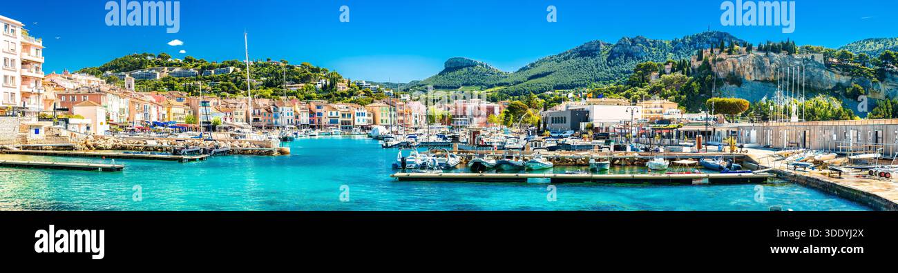 Cassis, France. Idyllic coastal town of Cassis on French riviera scenic ...