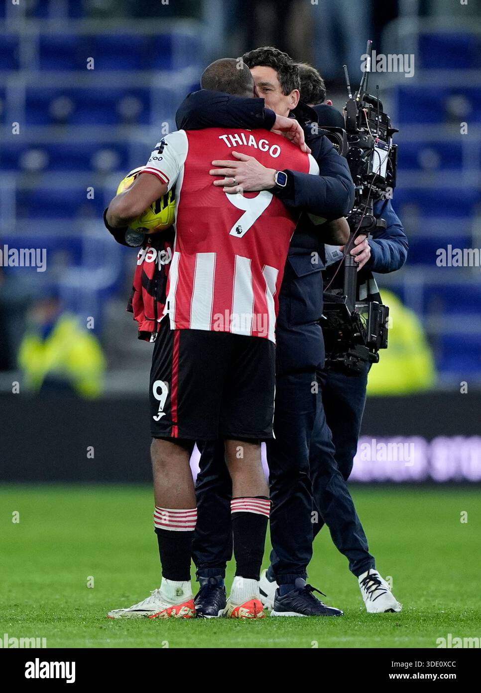 Brentford's Igor Thiago celebrates with manager Keith Andrews after the ...