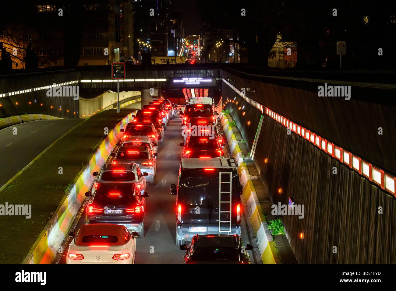 Loi tunnel hi-res stock photography and images - Alamy
