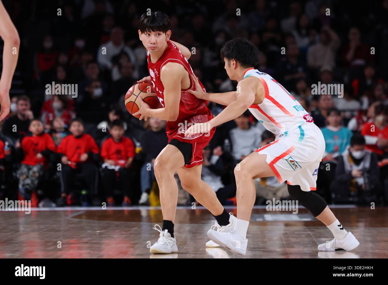 TOYOTA ARENA TOKYO, Tokyo, Japan. 4th Jan, 2026. Taiki Osakabe (Alvark), JANUARY 4, 2026 - Basketball : 2025-26 B.LEAGUE B1 game between Alvark Tokyo - Hiroshima Dragonflies at TOYOTA ARENA TOKYO, Tokyo, Japan. Credit: YUTAKA/AFLO SPORT/Alamy Live News Stock Photo