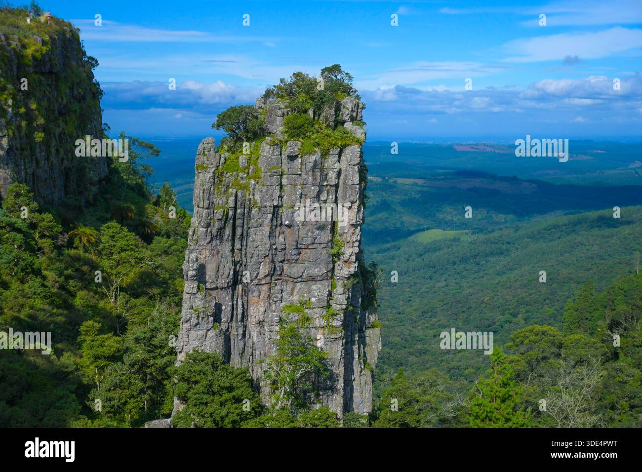 Pinnacle Roc Pinnacle rock a quartzite rock formation in Blyde Graskop south africa ...