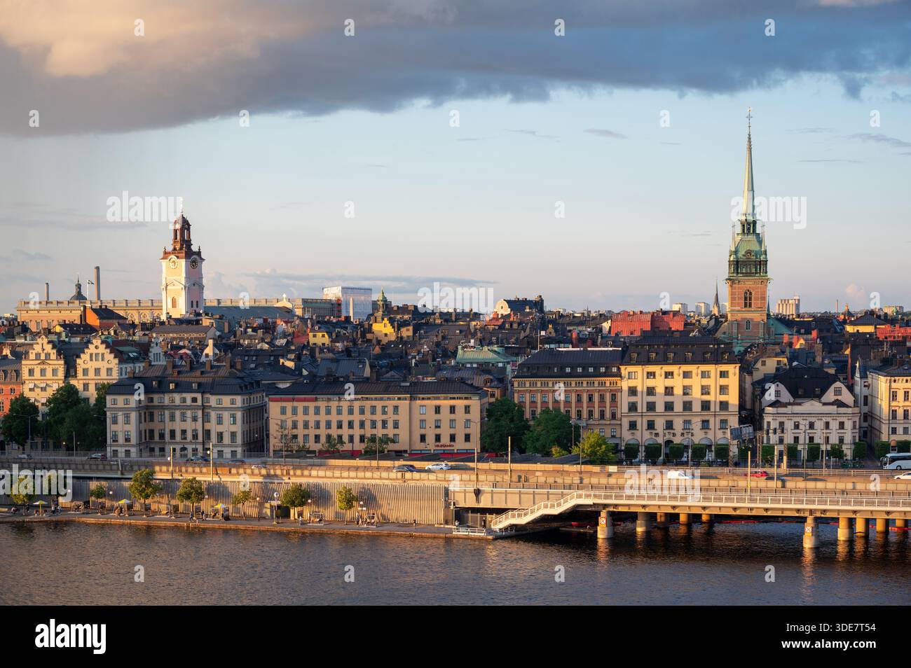panoramic-view-of-the-historic-gamla-stan-and-riddarholmen-two-of-the