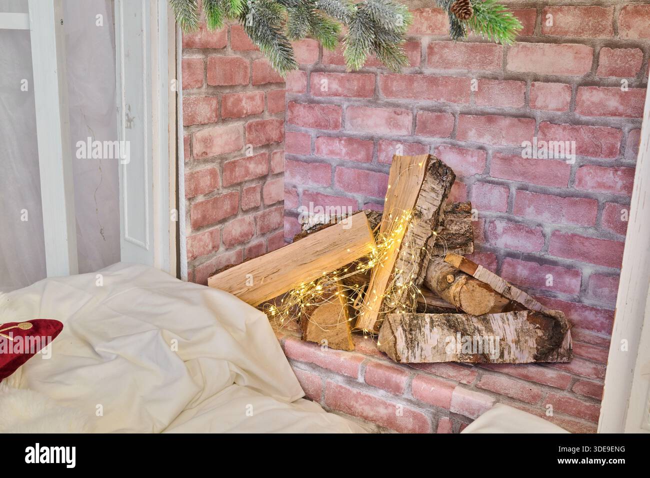 Cozy fireplace scene stacked hi-res stock photography and images - Alamy