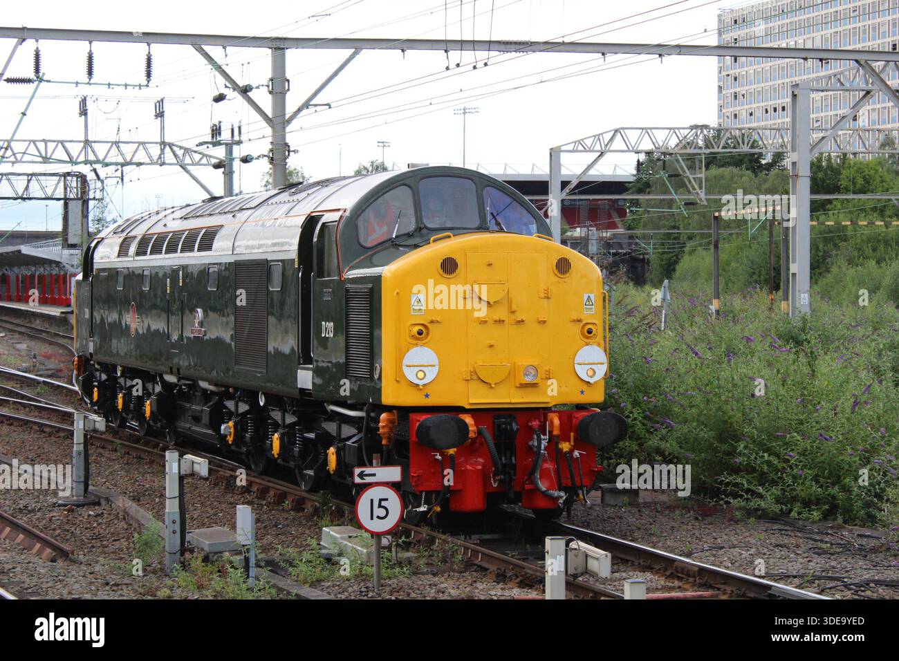 Class 40 locomotive hi-res stock photography and images - Alamy