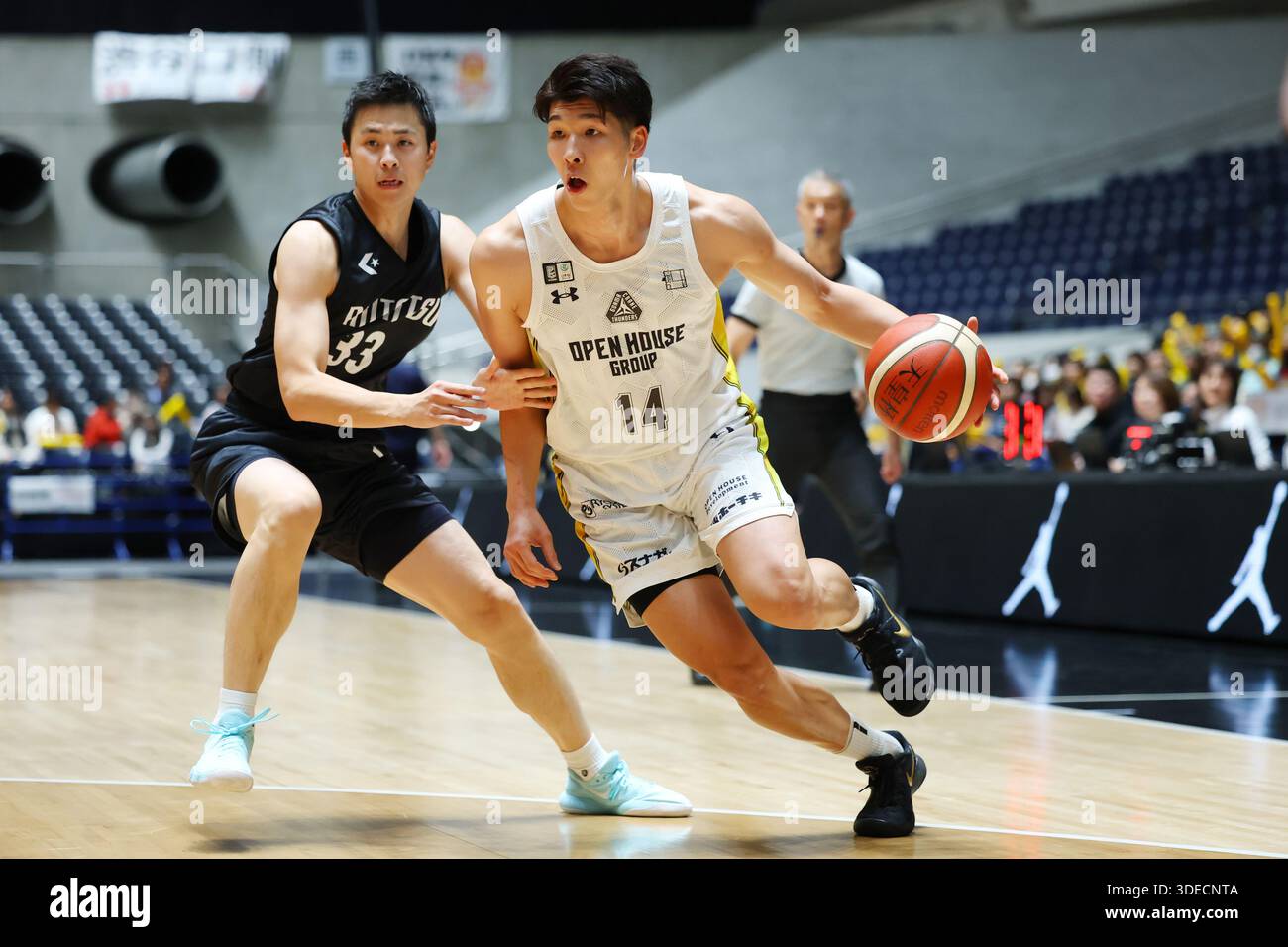 st Yoyogi Gymnasium, Tokyo, Japan. 7th Jan, 2026. Makoto Sato (Crane Thunders), JANUARY 7, 2026 - Basketball : Emperor's Cup Basketball 2025-26 Final Round 2nd Round match between Gunma Crane Thunders - Rintatsu at 1st Yoyogi Gymnasium, Tokyo, Japan. Credit: YUTAKA/AFLO SPORT/Alamy Live News Stock Photo