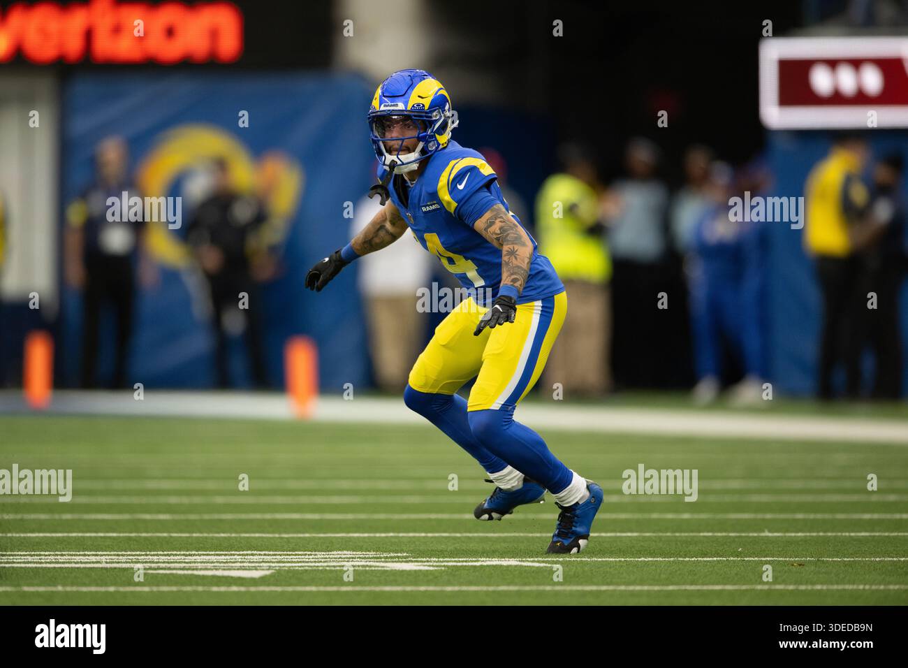 Los Angeles Rams cornerback Cobie Durant (14) takes his stance during ...