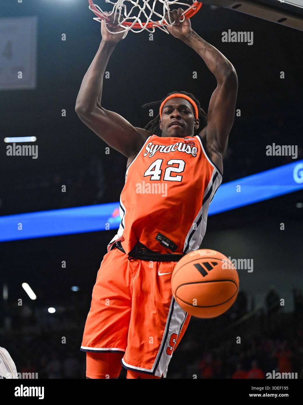 ATLANTA, GA - JANUARY 06: Syracuse forward William Kyle III (42) dunks ...