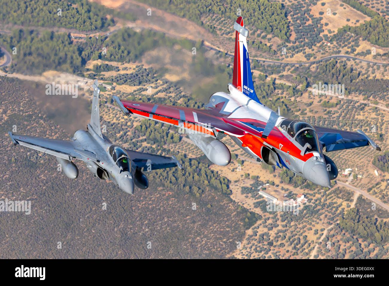Air-to-air formation view of French Air Force Dassault Rafale fighters ...