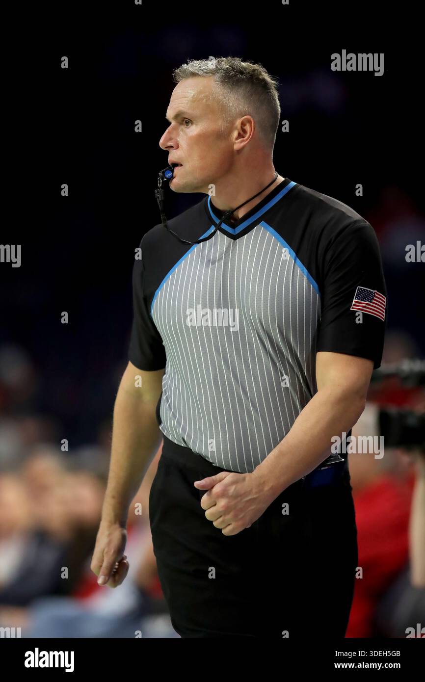 TUCSON, AZ - JANUARY 06: Referee Kyle Bacon during a women's basketball ...