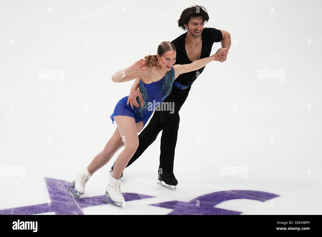 Linzy Fitzpatrick Linzy Fitzpatrick and Keyton Bearinger compete during the pairs short ...