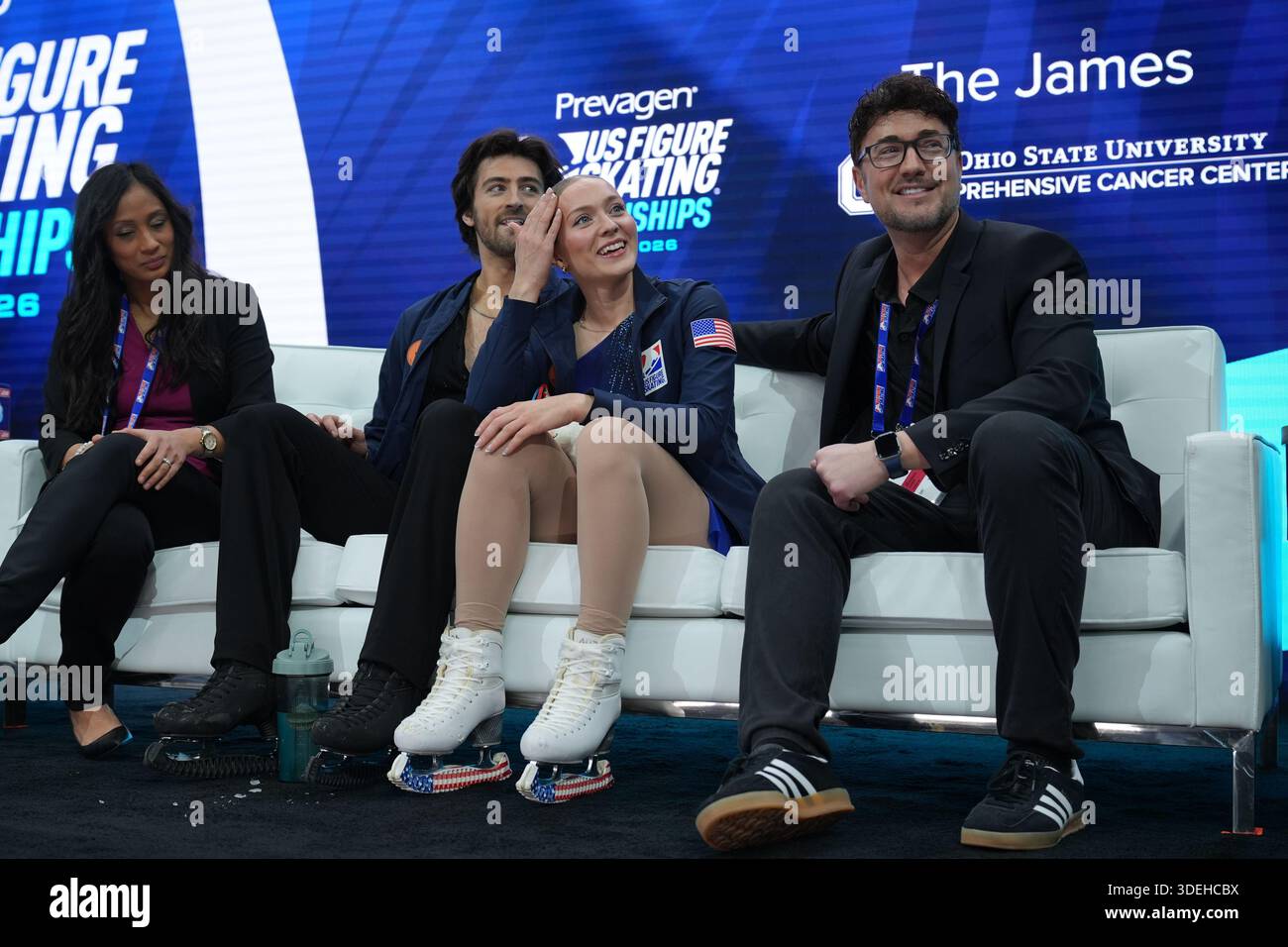 Linzy Fitzpatrick Linzy Fitzpatrick, second from right, and Keyton Bearinger, second from ...