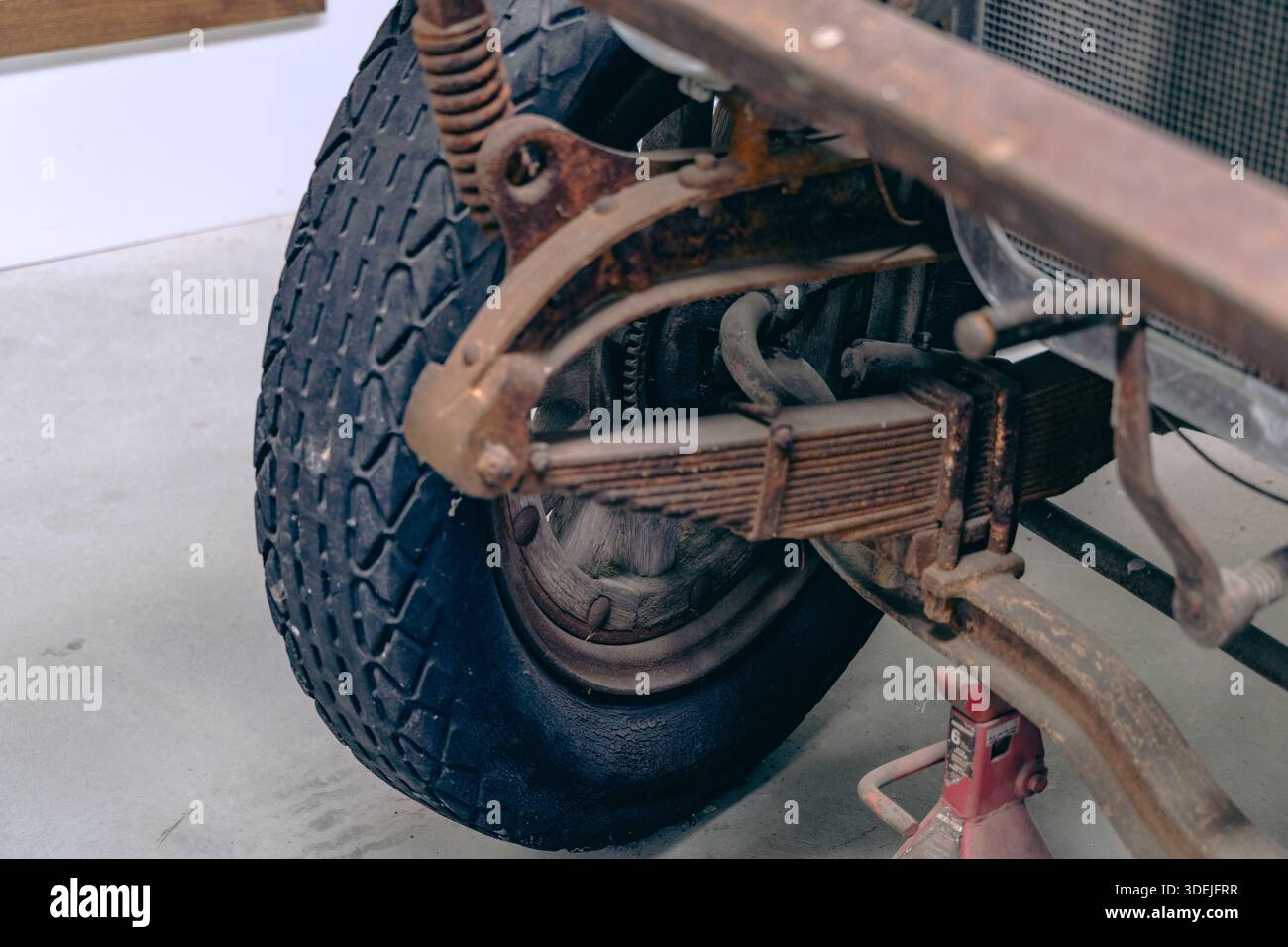 Support vehicle wheel hi-res stock photography and images - Alamy