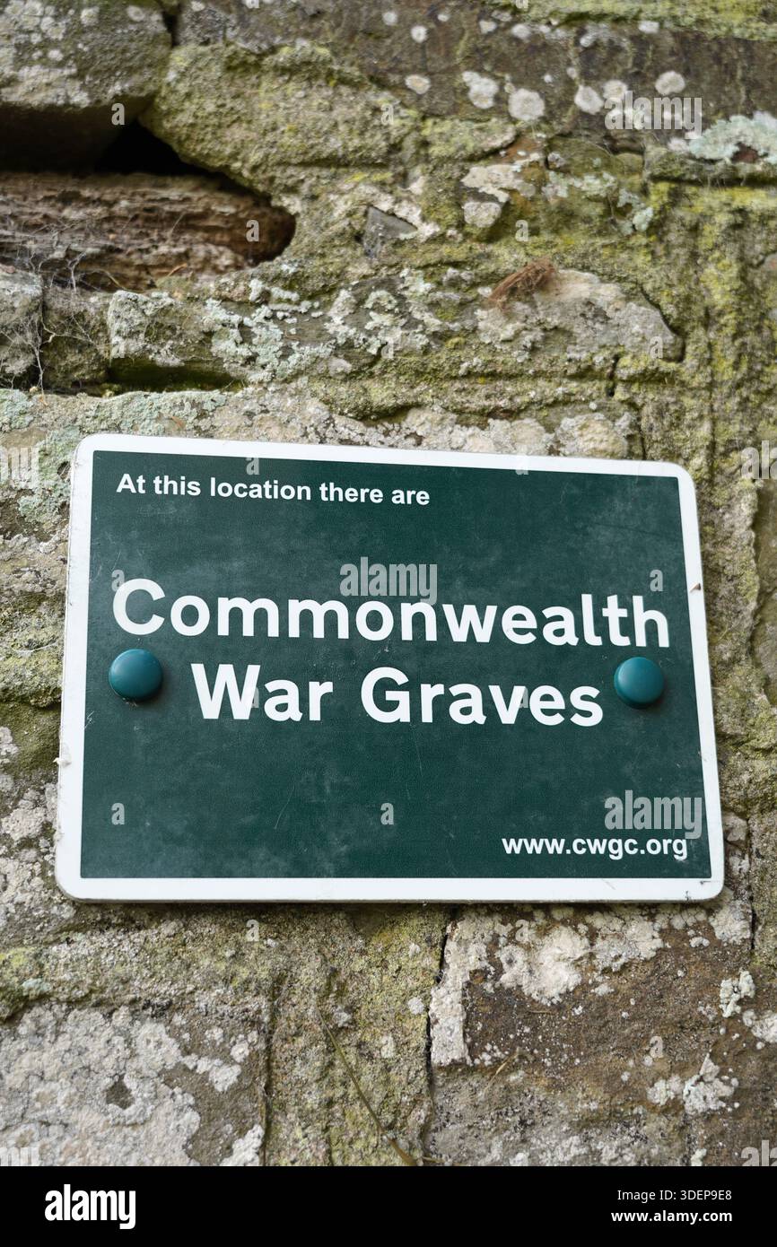 Commonwealth war grave commission uk hi-res stock photography and ...