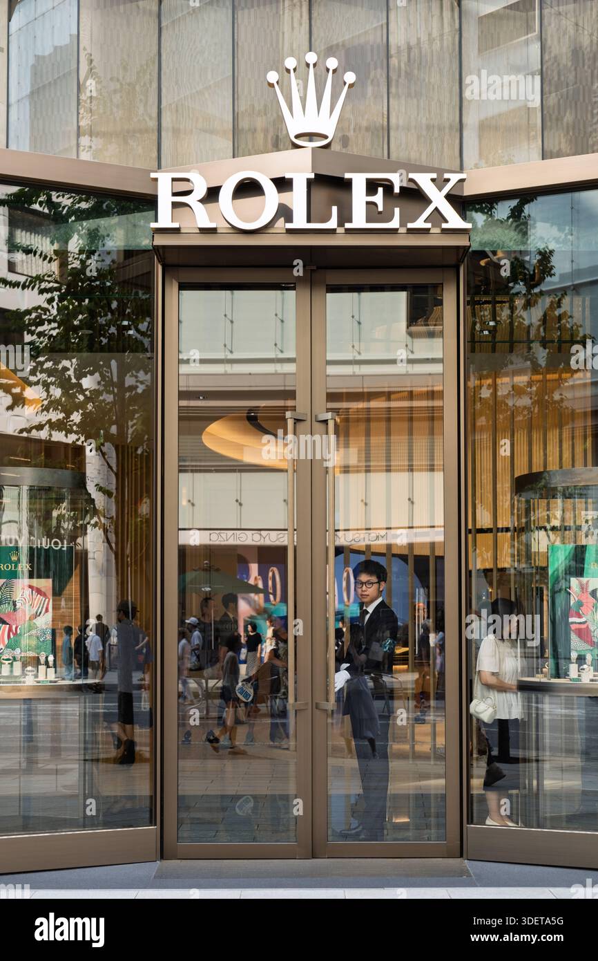 Rolex boutique ginza tokyo japan hi-res stock photography and images ...