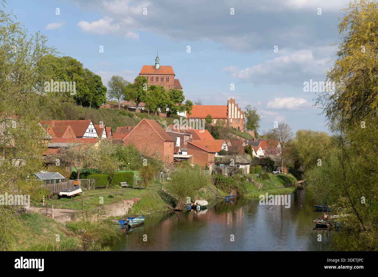 Havelberg Saxony-Anhalt Germany Spring colours along the River Havel.  In the distance Havelberger Dom Sankt Marien Cathedral.    Havelberg Sachsen-An Stock Photo