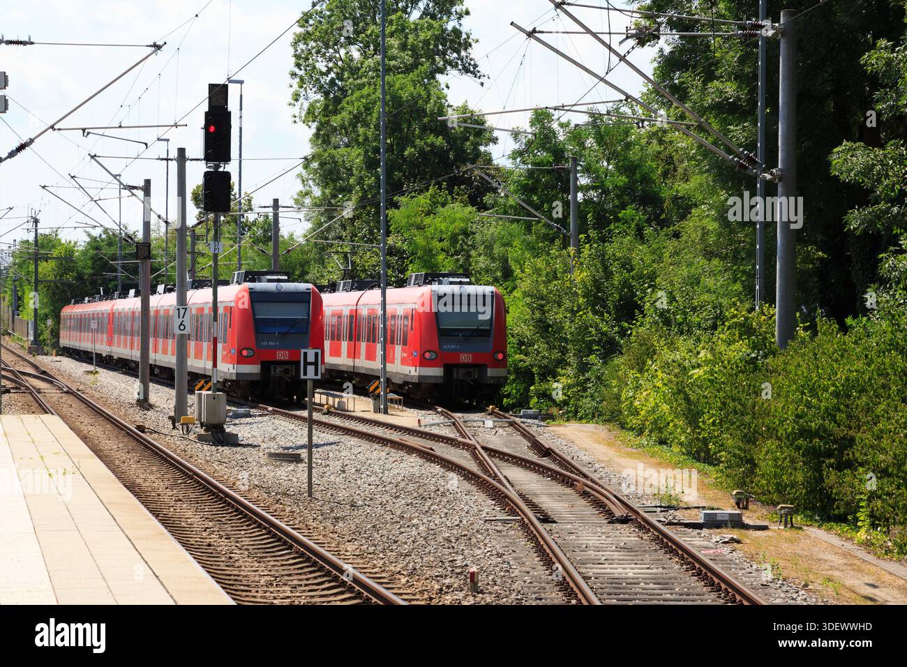 423 654 3 hi-res stock photography and images - Alamy