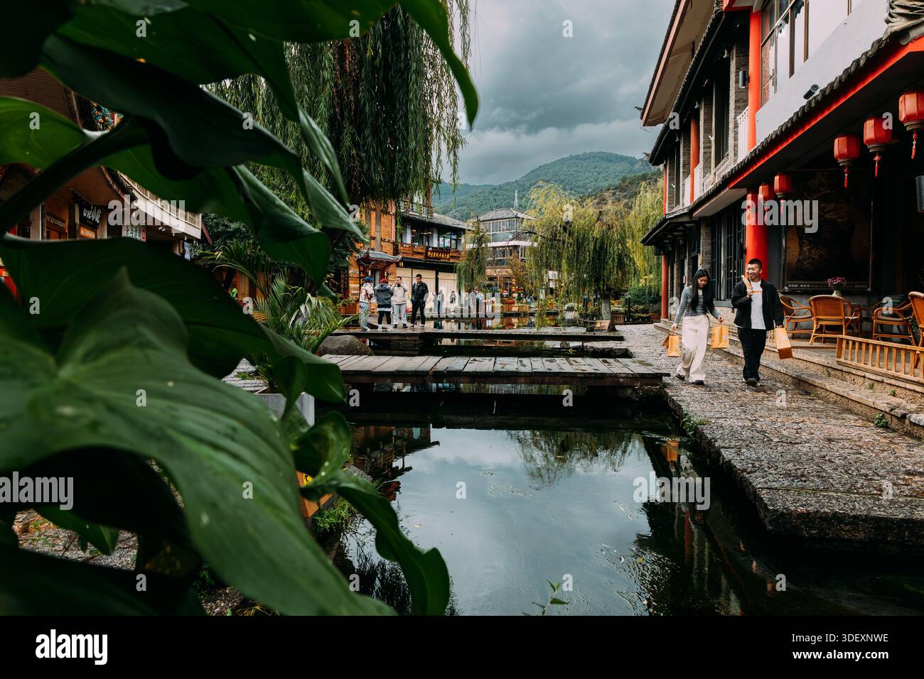 Multiple bridges hi-res stock photography and images - Alamy