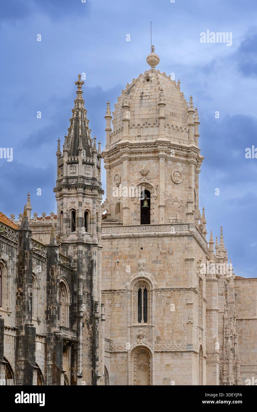 15th century Hieronymites Monastery / Mosteiro dos Jerónimos in Manueline style in Santa Maria de Belém, Lisbon / Lisboa, Portugal Stock Photo