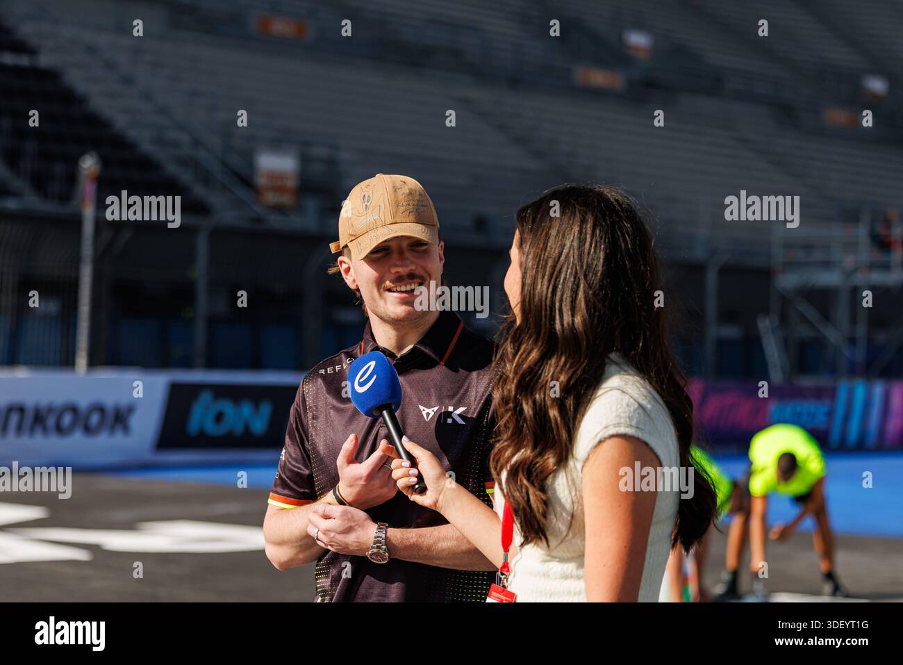 Alexa Rendell Racing Ciudad de México, México. 09th January 2026. Dan Ticktum of Cupra Kiro ...
