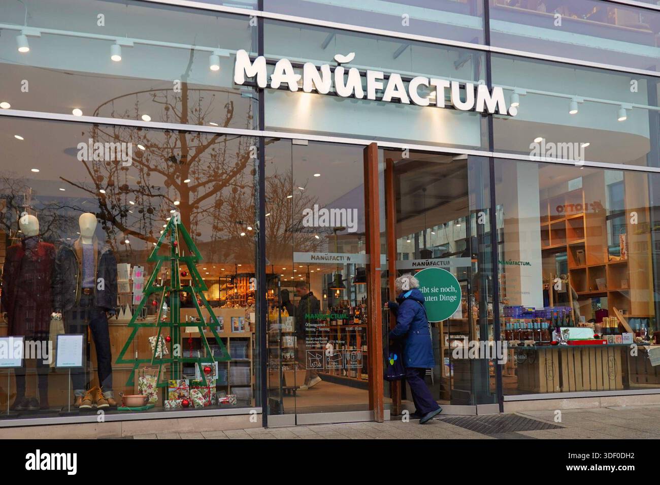 Manufactum Warenhaus Filiale - gesehen am 27.12.2025 in Hannover ...