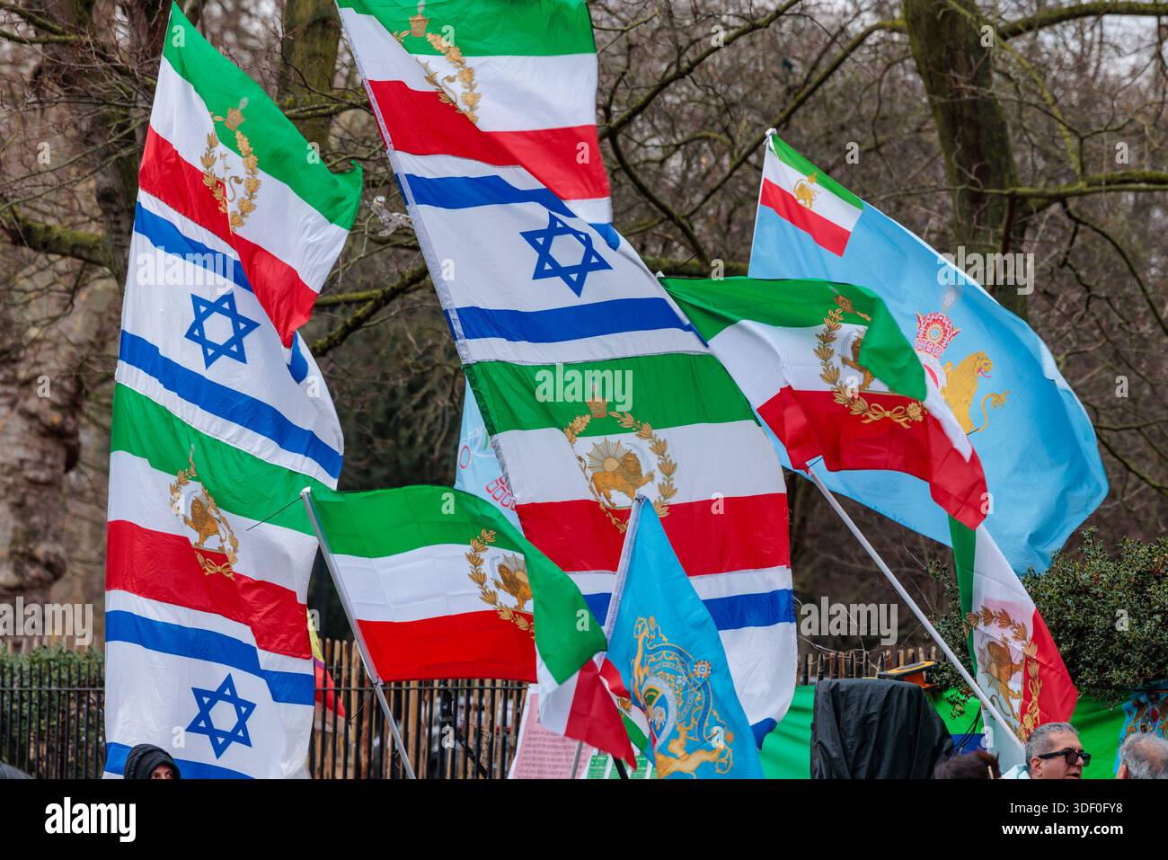 Pre revolution iranian flag hi-res stock photography and images - Alamy