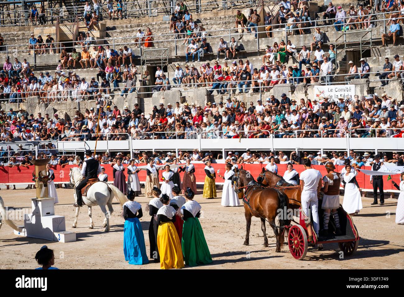 Special ceremony honoring the Olympics before the prestigious La ...