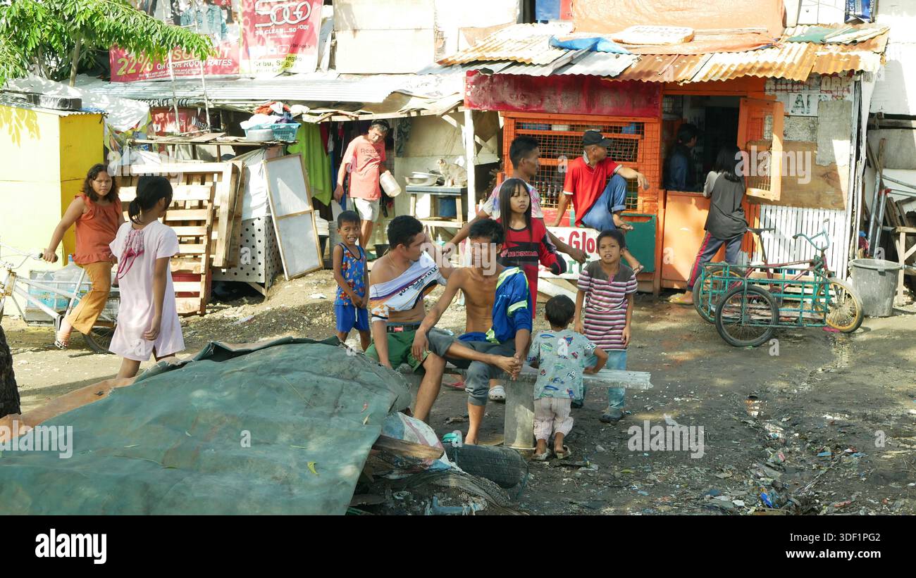 Poor Commmity CEBU CITY, PHILIPPINES, MAY 17, 2025: People poor urban poverty ...