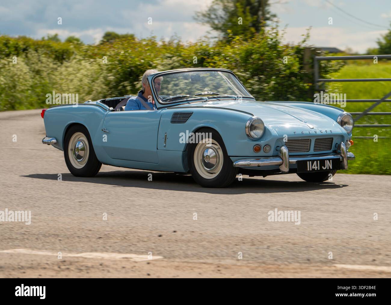 Triumph Spitfire MKIII Vanguards VA06705 - Collection